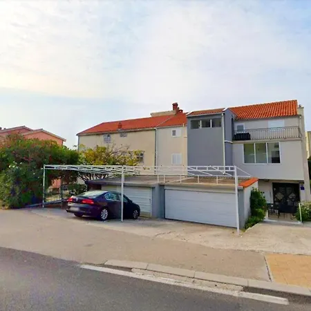 Mila Apartment Makarska